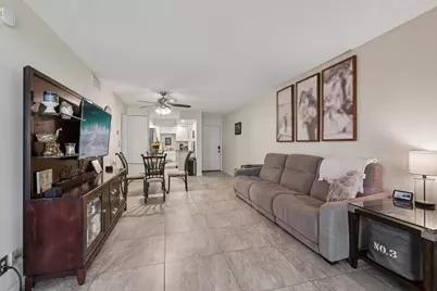 301 Olivewood Place #Unit 0130, Boca Raton, FL 33431 - Photo 11