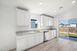 8565 104th Ct, Vero Beach, FL 32967 - Photo 15