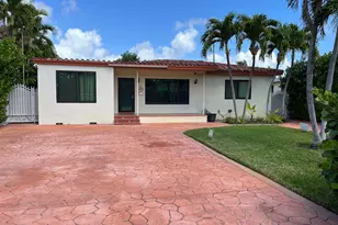 445 NE 109th St, Miami, FL 33161 - Photo 1