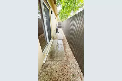 1136 NW 5th Court, Fort Lauderdale, FL 33311 - Photo 33