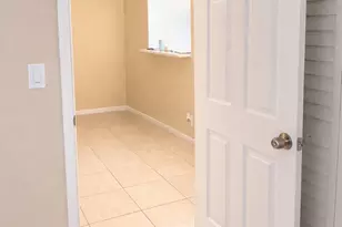 1275 NW 27th Ave, Fort Lauderdale, FL 33311 - Photo 11