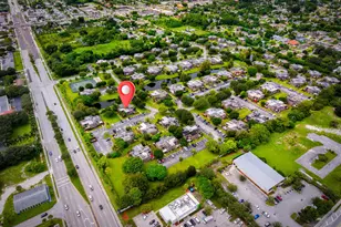 1524 Forest Lakes Cir, West Palm Beach, FL 33406 - Photo 9