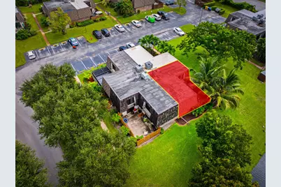 1524 Forest Lakes Circle, West Palm Beach, FL 33406 - Photo 11