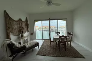 12 Harbour Isle Dr W, Fort Pierce, FL 34949 - Photo 13