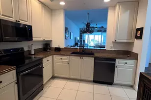 12 Harbour Isle Dr W, Fort Pierce, FL 34949 - Photo 3