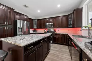1776 NW 78th Ave, Pembroke Pines, FL 33024 - Photo 9