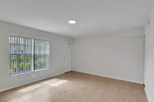 8503 NW 35th Ct, Coral Springs, FL 33065 - Photo 5