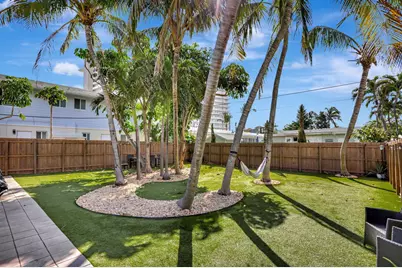 1986 NE 5th Street #4, Deerfield Beach, FL 33441 - Photo 13