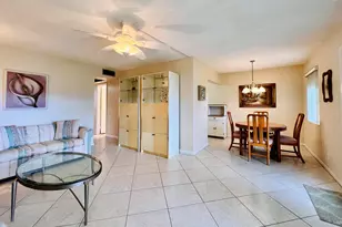 27 Sheffield B, West Palm Beach, FL 33417 - Photo 5