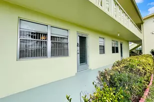 27 Sheffield B, West Palm Beach, FL 33417 - Photo 13