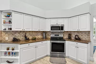 9696 Plumeria Way, Boynton Beach, FL 33436 - Photo 7