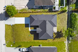 7785 105th Ave, Vero Beach, FL 32967 - Photo 3