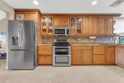 12731 NW 1st Street, Plantation, FL 33325 - Photo 17