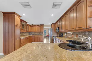 12731 NW 1st St, Plantation, FL 33325 - Photo 15