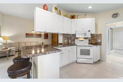 8233 Cozumel Lane, Wellington, FL 33414 - Photo 13