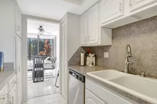 3705 Bridgewood Dr, Boca Raton, FL 33434 - Photo 13