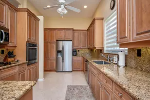 7080 Demedici Cir, Delray Beach, FL 33446 - Photo 13