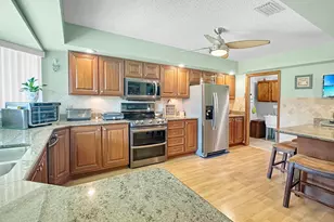 4100 Smokey Pines Ct, Fort Pierce, FL 34951 - Photo 9