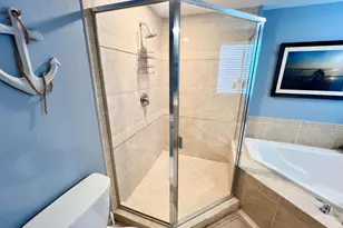 975 NW Flagler Ave, Stuart, FL 34994 - Photo 21