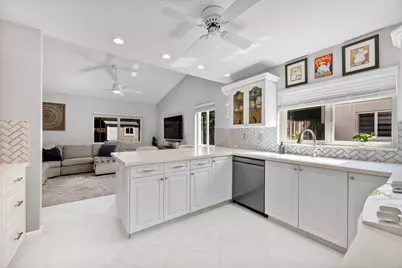 15541 Dover Court, Davie, FL 33331 - Photo 5