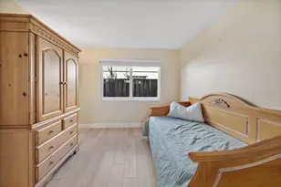 15541 Dover Ct, Davie, FL 33331 - Photo 13