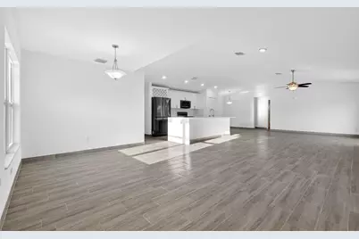 8316 103rd Avenue, Vero Beach, FL 32967 - Photo 3