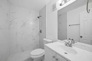2800 NW 39th Wy, Lauderdale Lakes, FL 33311 - Photo 13