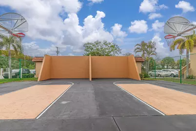 2800 NW 39th Way #204, Lauderdale Lakes, FL 33311 - Photo 15