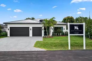 250 NE 16th St, Delray Beach, FL 33444 - Photo 1