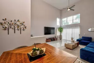 621 Lakeshore Terrace, Davie, FL 33325 - Photo 5