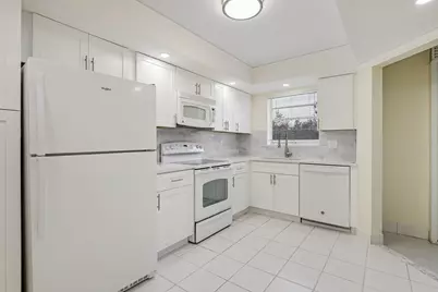 3810 Via Poinciana #404, Greenacres, FL 33467 - Photo 15