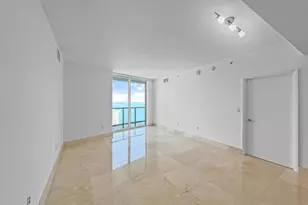 1900 N Bayshore Dr, Miami, FL 33132 - Photo 9