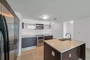 1900 N Bayshore Dr, Miami, FL 33132 - Photo 43