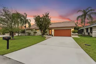 4885 NW 50th St, Coconut Creek, FL 33073 - Photo 45