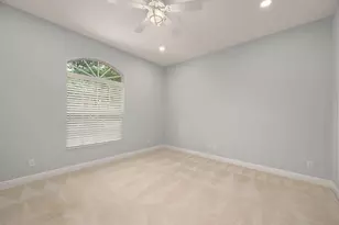 9113 One Putt Pl, Port Saint Lucie, FL 34986 - Photo 31