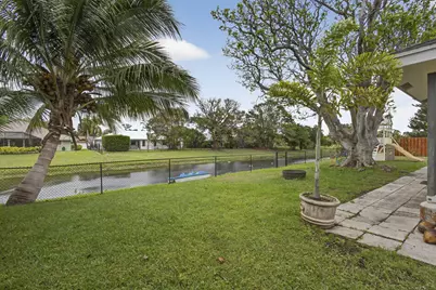 13655 Barberry Drive, Wellington, FL 33414 - Photo 43