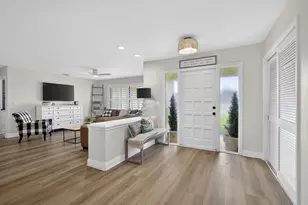 13655 Barberry Dr, Wellington, FL 33414 - Photo 5