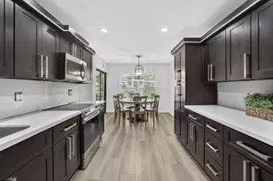 13655 Barberry Dr, Wellington, FL 33414 - Photo 17