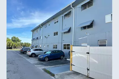 515 S Crescent Drive #107, Hollywood, FL 33021 - Photo 13