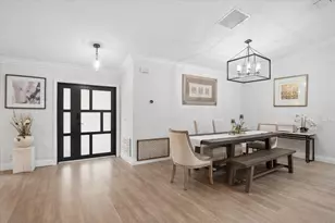 8442 NW 47th Dr, Coral Springs, FL 33067 - Photo 9