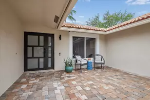 8442 NW 47th Dr, Coral Springs, FL 33067 - Photo 3