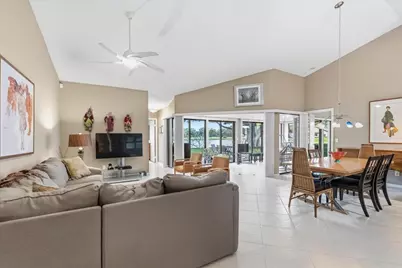 5902 W Parkwalk Cir W, Boynton Beach, FL 33472 - Photo 9