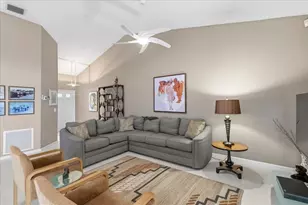 5902 W Parkwalk Cir W, Boynton Beach, FL 33472 - Photo 5