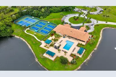 5902 W Parkwalk Cir W, Boynton Beach, FL 33472 - Photo 39