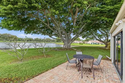 5902 W Parkwalk Cir W, Boynton Beach, FL 33472 - Photo 29