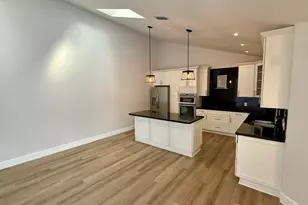 5138 Woodruff Ln, Palm Beach Gardens, FL 33418 - Photo 7