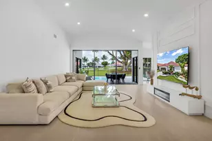 10826 White Aspen Ln, Boca Raton, FL 33428 - Photo 9