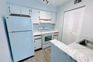 540 S Park Rd, Hollywood, FL 33021 - Photo 13