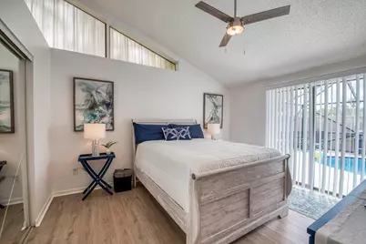 5489 Eagle Lake Drive, Palm Beach Gardens, FL 33418 - Photo 11