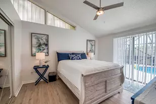 5489 Eagle Lake Dr, Palm Beach Gardens, FL 33418 - Photo 11